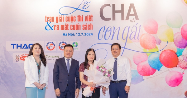 bai-viet-“cha-toi-va-nhung-ky-niem-song-mai-cung-thoi-gian”-gianh-giai-nhat-cuoc-thi-viet-“cha-va-con-gai”